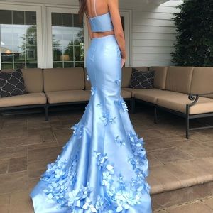 Sherri hill prom dress